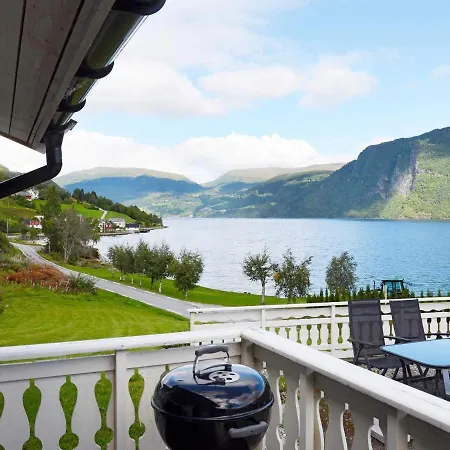 Iii Holiday home Utvik