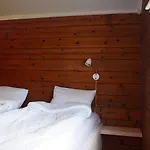 4 Person In Utvik-by Traum *
